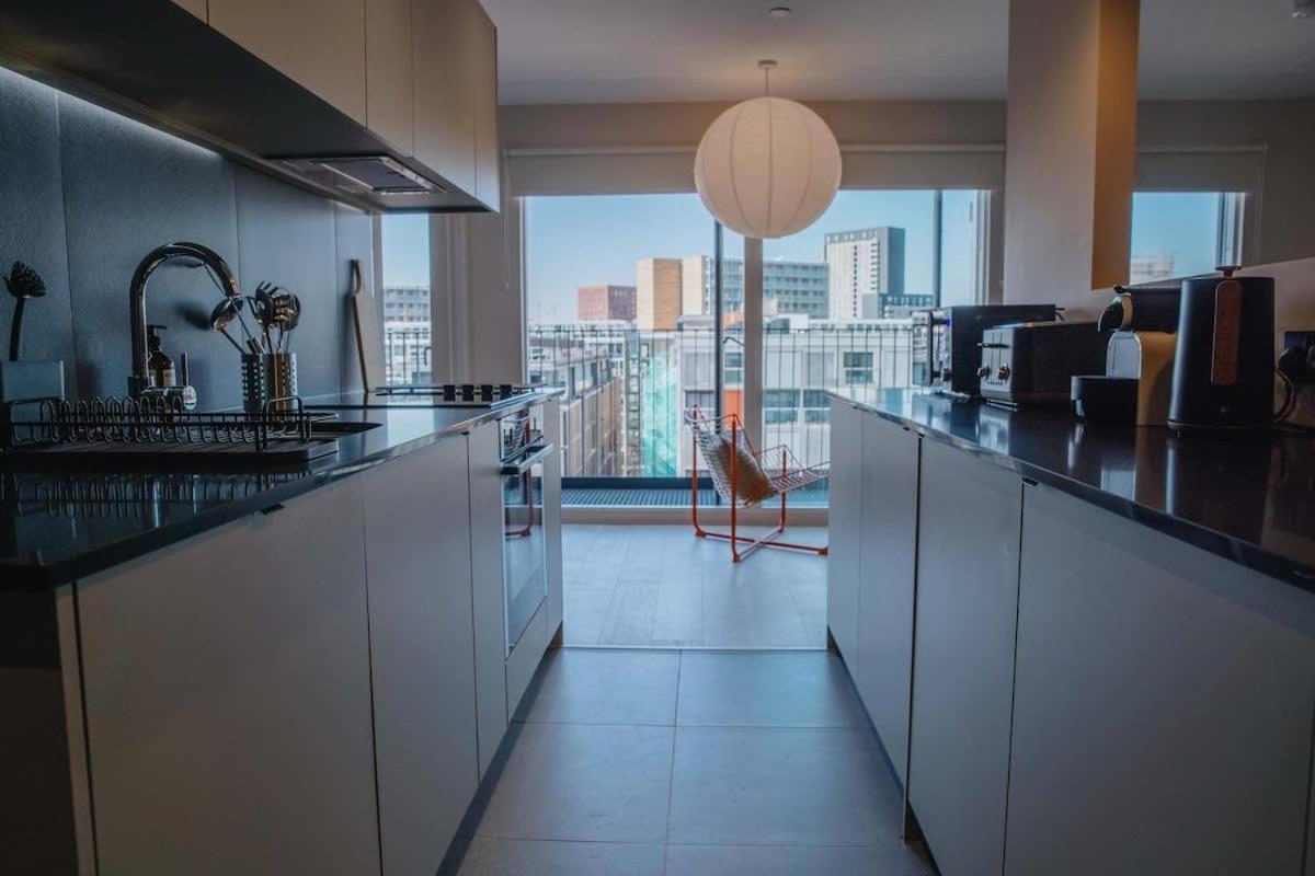 Apartment Skyline In